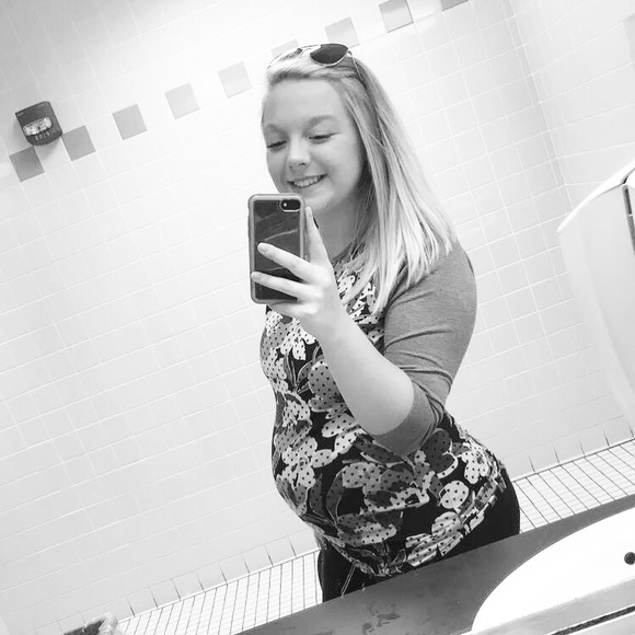 LuLaRoe Randy - Picture 5 of 5